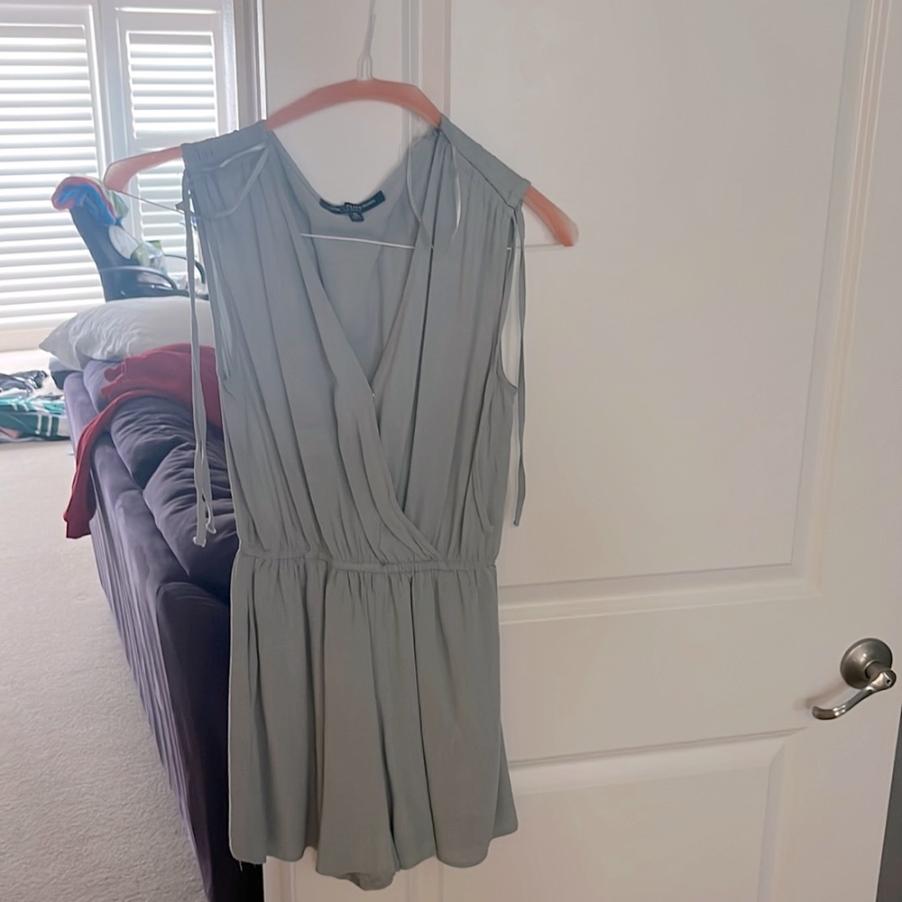 One love clothing, romper light blue